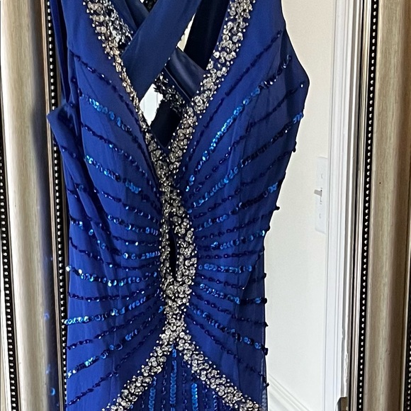 Blue prom dress - Picture 2 of 3